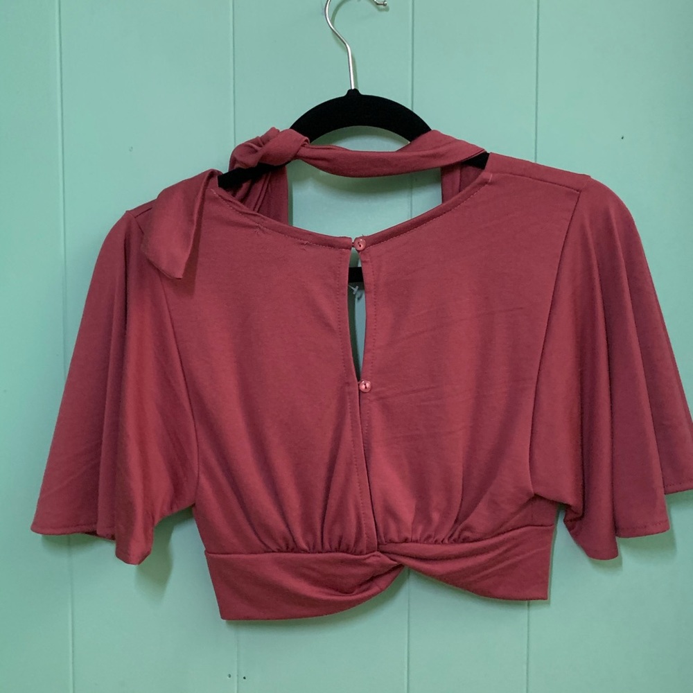Crop wrap top with deep V - Picture 2 of 4